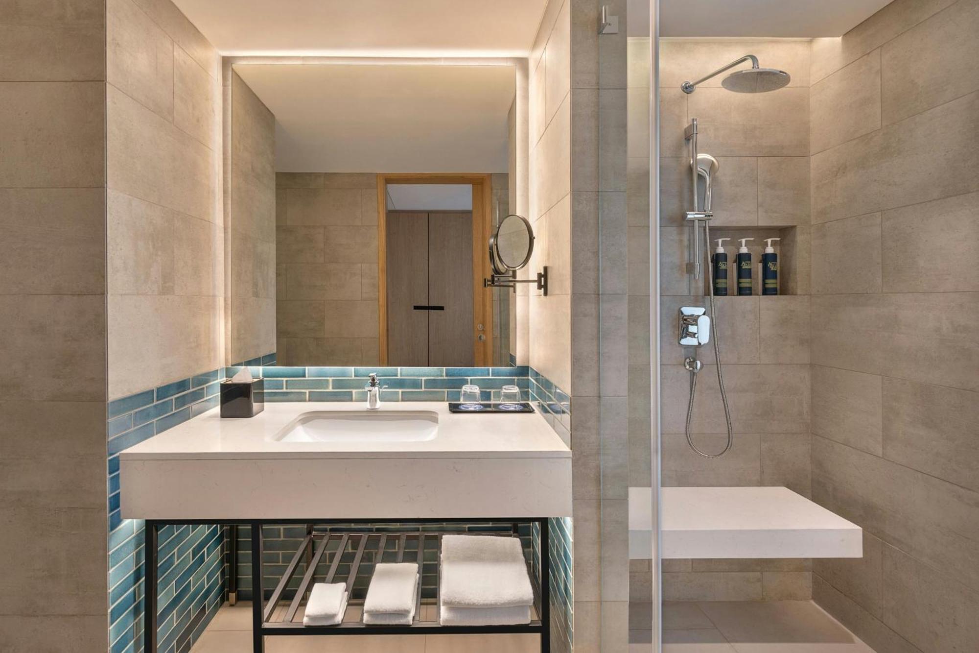 Four Points By Sheraton Chennai, Velachery Exteriör bild