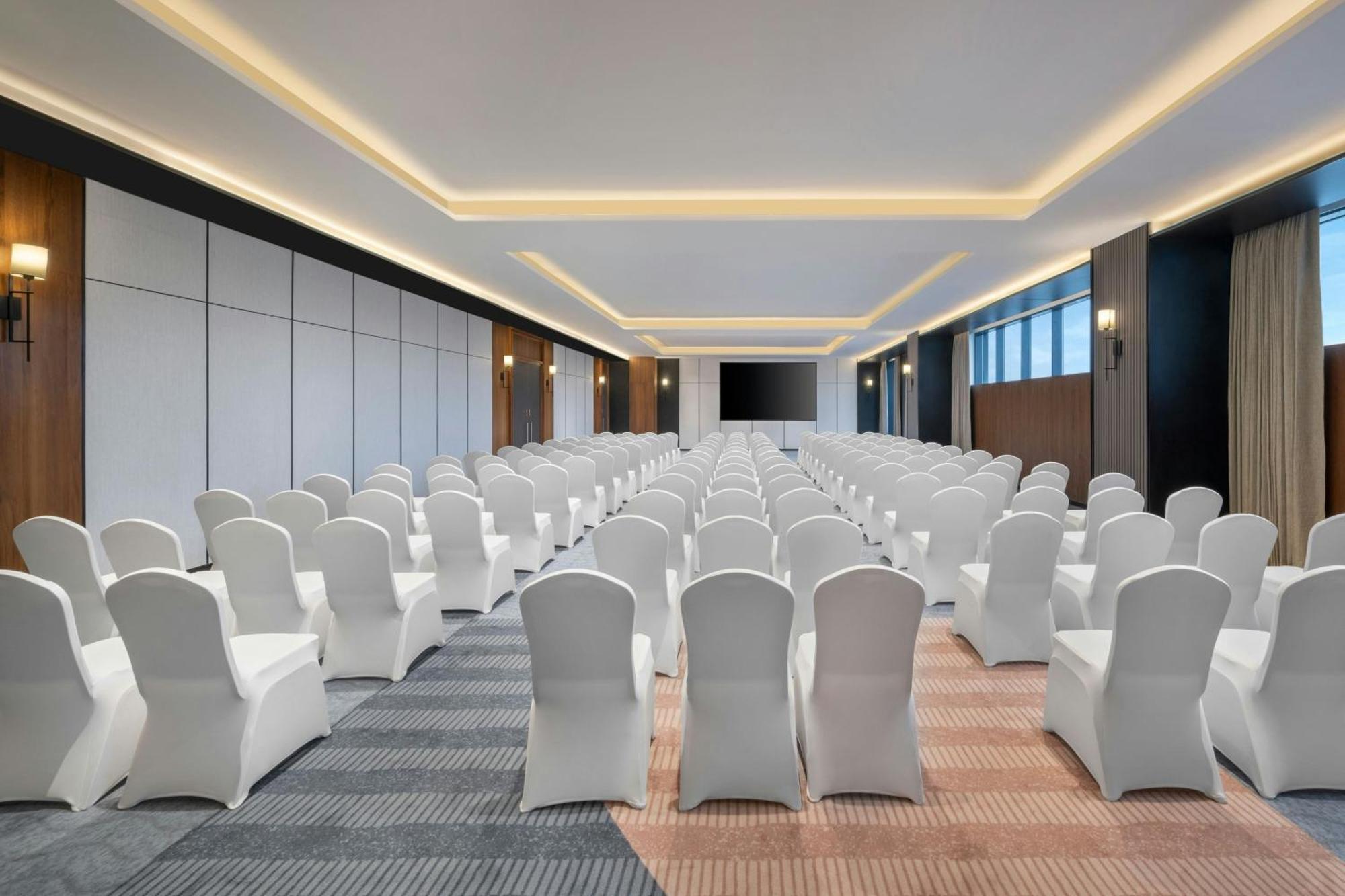 Four Points By Sheraton Chennai, Velachery Exteriör bild