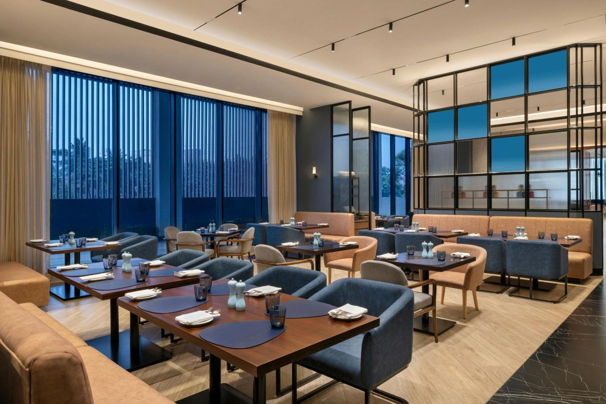 Four Points By Sheraton Chennai, Velachery Exteriör bild