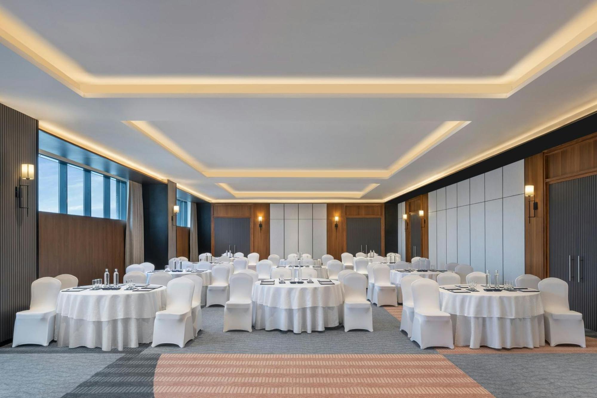 Four Points By Sheraton Chennai, Velachery Exteriör bild